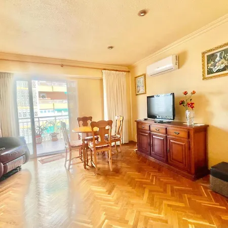 La Gavina Levante Sea Views * Μπένιντορμ