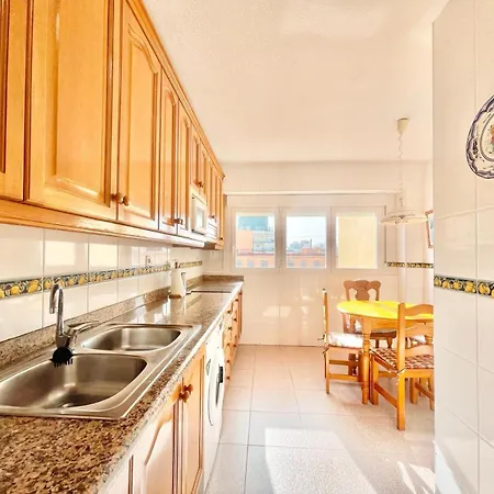 La Gavina Levante Sea Views * בנידורם